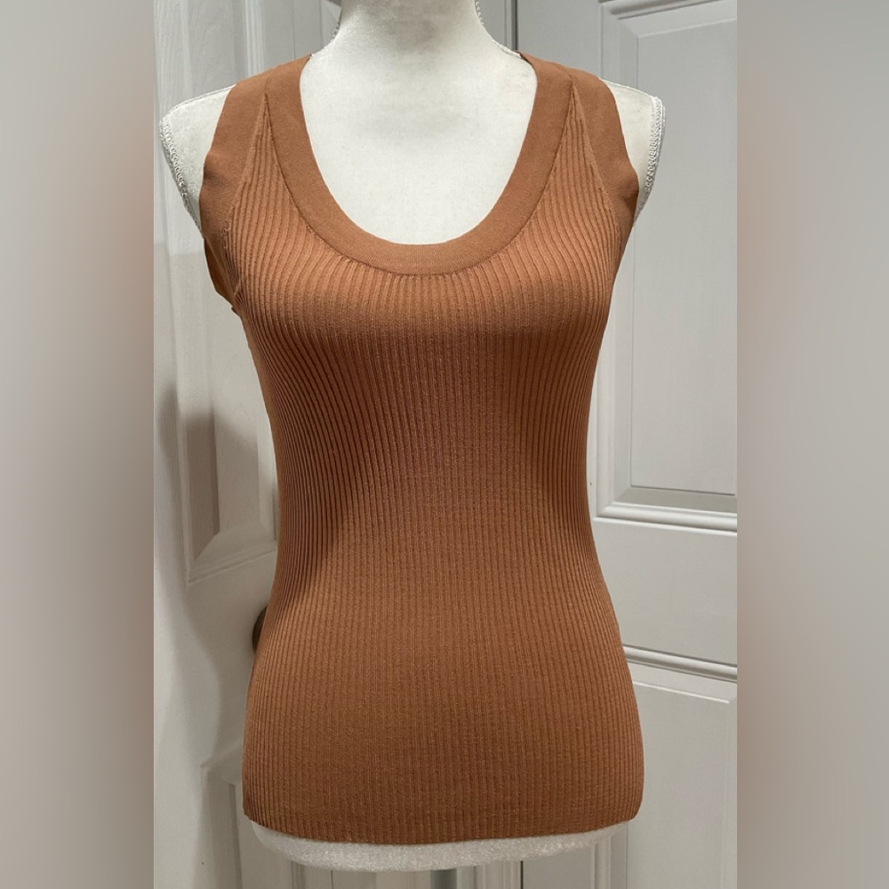 🌺🌺ZARA Women’s 80% Viscosa/20% Nylon Thin Ribbed Jersey Top, Size M